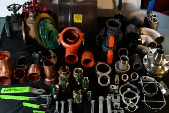 Kadıköy Eğitim Doğalgaz Gaz Kaçak Tamiri Boru Vana Kombi Kaçak Sızıntı Tamiri
