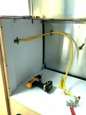Maltepe Bağlarbaşı Doğalgaz Ocak Fleksi Montajı Ocak Fırın Hortumu Montajı Ocak Gaz Bağlama Maltepe Bağlarbaşı Doğalgaz Ocak Fleksi Montajı Ocak Fırın Hortumu Montajı Ocak Gaz Bağlama
